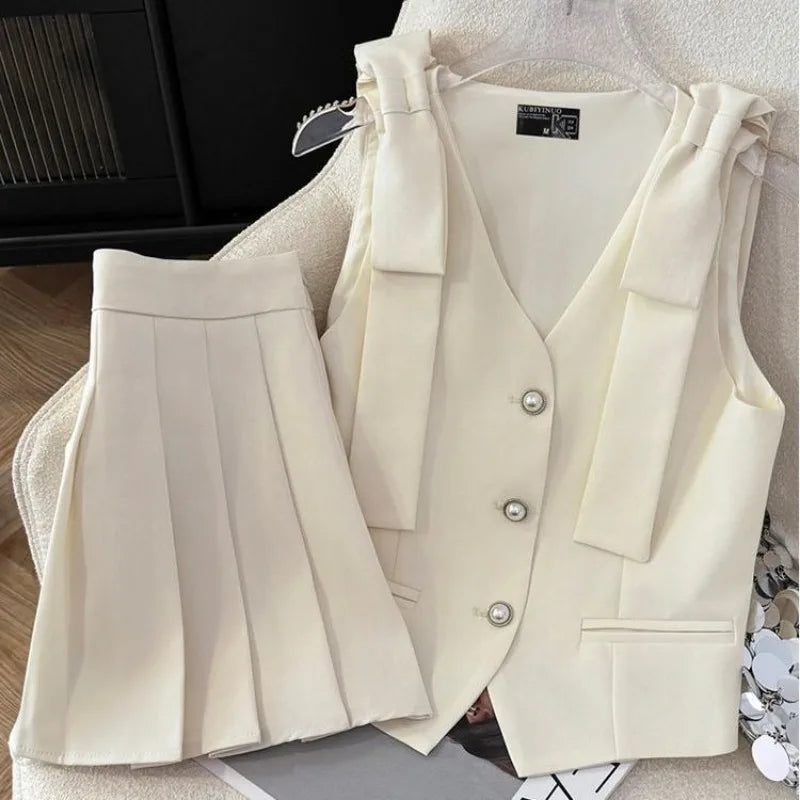 Fashion Design Sense Suit Collar Single Waist Waist Sleeveless Halter Waistcoat + High Waist Pleated Skirt Two-piece Set Women
